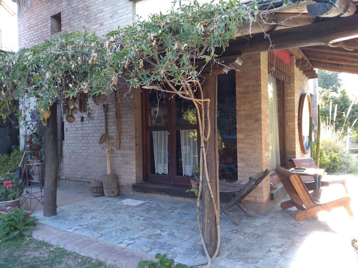 Residencia En Casa De Artista *